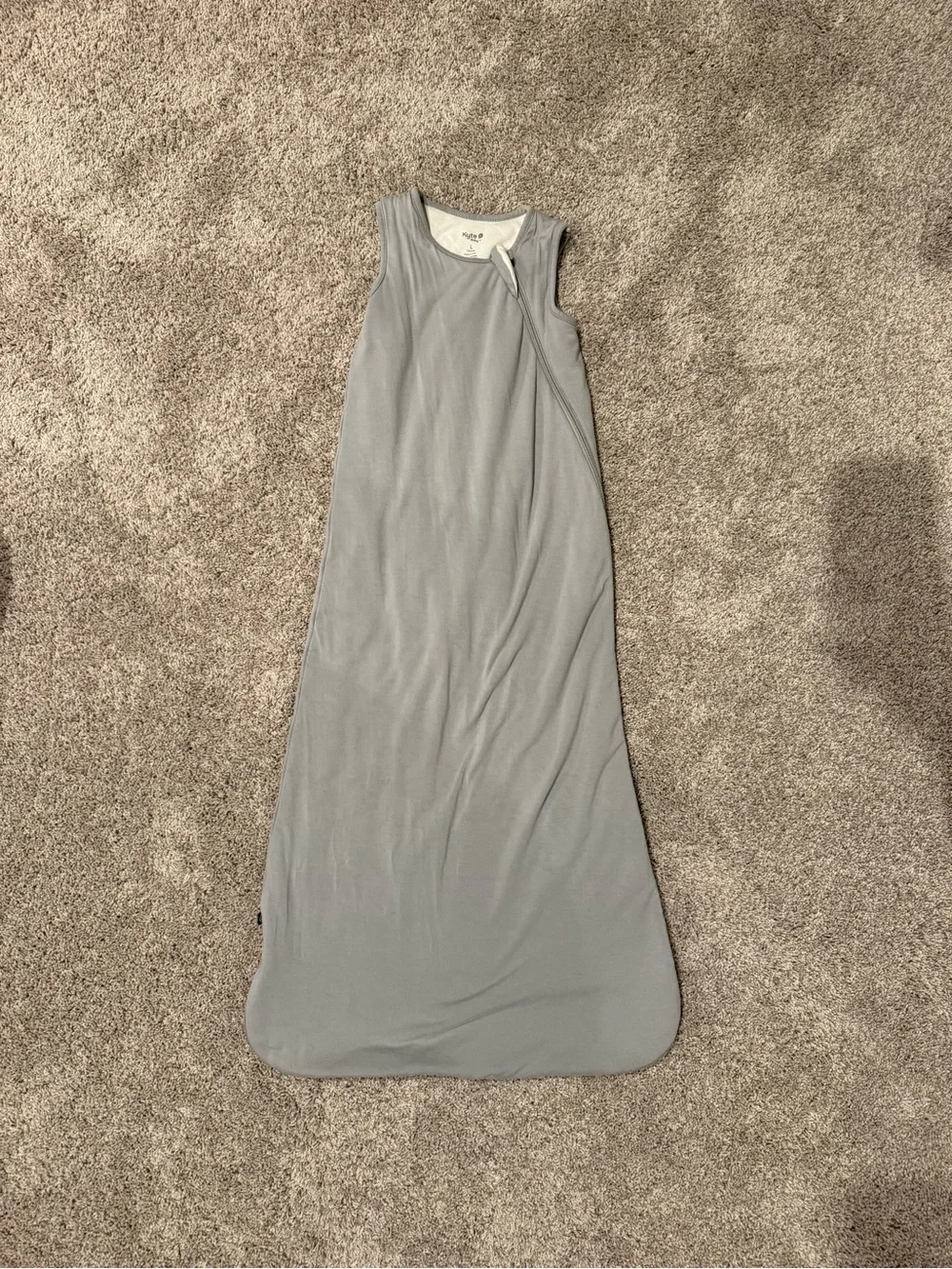 Kyte BABY Grey Sleeveless Sleep Sack. Size Large. 1.0 tog. Non smoking.